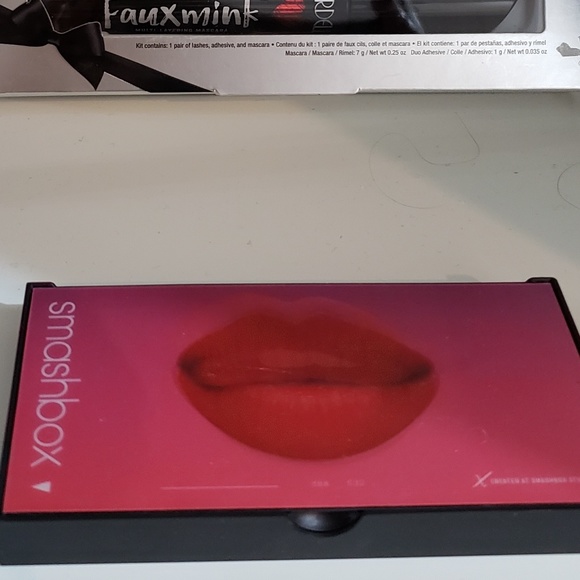 Smashbox Lip Palette - Picture 3 of 4